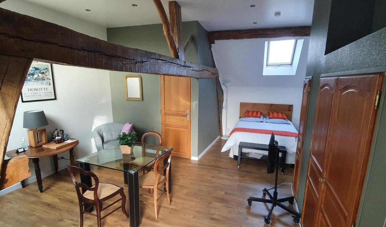 Bed and Breakfast Magnolia54 Louesme Zewnętrze zdjęcie